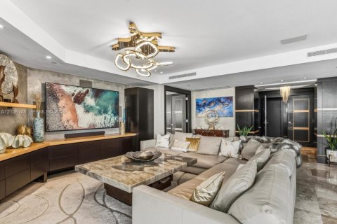 Copropriété à vendre à Sunny Isles Beach, Floride: 3 chambres, 280.19 m2 № 2414841 - photo 5