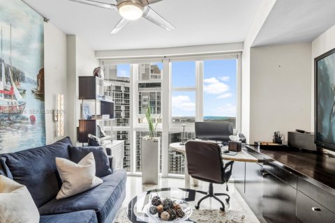 Copropriété à vendre à Sunny Isles Beach, Floride: 3 chambres, 280.19 m2 № 2414841 - photo 26