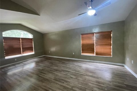 House in Valrico, Florida 4 bedrooms, 190.82 sq.m. № 1772054 - photo 3