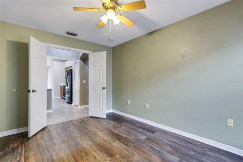 House in Valrico, Florida 4 bedrooms, 190.82 sq.m. № 1772054 - photo 26