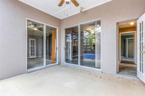 House in Valrico, Florida 4 bedrooms, 190.82 sq.m. № 1772054 - photo 30