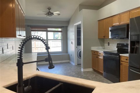 House in Valrico, Florida 4 bedrooms, 190.82 sq.m. № 1772054 - photo 6