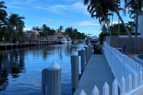 Condo in Fort Lauderdale, Florida, 1 bedroom № 2382803 - photo 17