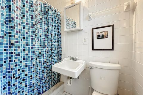 Villa ou maison à vendre à Altamonte Springs, Floride: 4 chambres, 173.82 m2 № 2142949 - photo 19