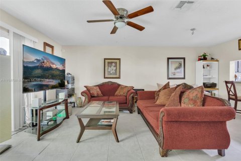 Townhouse in Orlando, Florida 2 bedrooms № 1862818 - photo 24