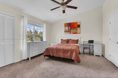 Townhouse in Orlando, Florida 2 bedrooms № 1862818 - photo 15