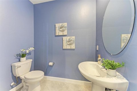 Touwnhouse à vendre à Lakewood Ranch, Floride: 3 chambres, 178.84 m2 № 2277852 - photo 18