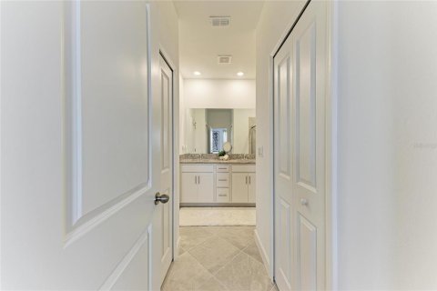 Touwnhouse à vendre à Lakewood Ranch, Floride: 3 chambres, 178.84 m2 № 2277852 - photo 27