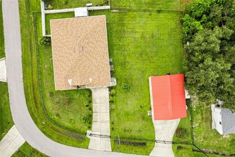 Casa en venta en North Port, Florida, 4 dormitorios, 208.29 m2 № 2383620 - foto 2