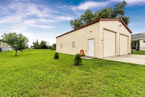 Casa en venta en North Port, Florida, 4 dormitorios, 208.29 m2 № 2383620 - foto 5