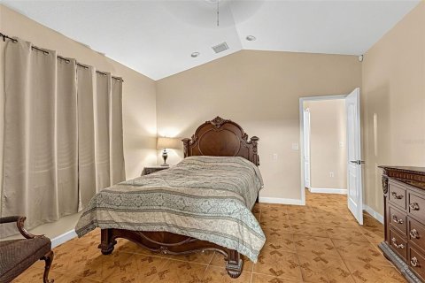 Casa en venta en North Port, Florida, 4 dormitorios, 208.29 m2 № 2383620 - foto 16