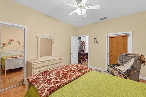 Casa en venta en North Port, Florida, 4 dormitorios, 208.29 m2 № 2383620 - foto 29