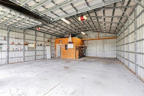 Casa en venta en North Port, Florida, 4 dormitorios, 208.29 m2 № 2383620 - foto 8