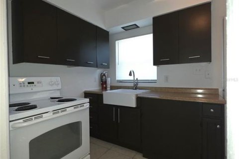 Appartement à louer à Orlando, Floride: 2 chambres, 122.35 m2 № 2113463 - photo 8