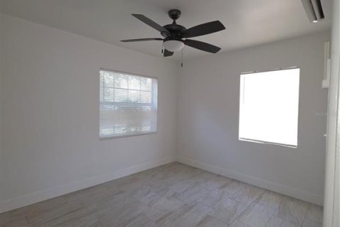 Appartement à louer à Orlando, Floride: 2 chambres, 122.35 m2 № 2113463 - photo 13