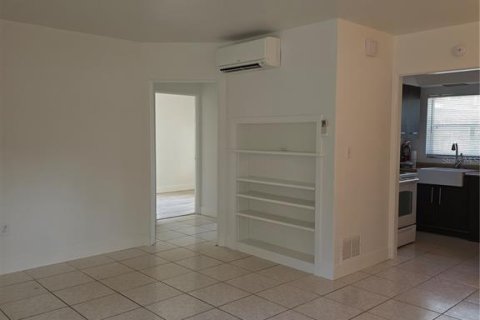 Appartement à louer à Orlando, Floride: 2 chambres, 122.35 m2 № 2113463 - photo 7