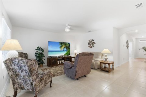 Casa en venta en North Port, Florida, 3 dormitorios, 155.61 m2 № 2195484 - foto 9
