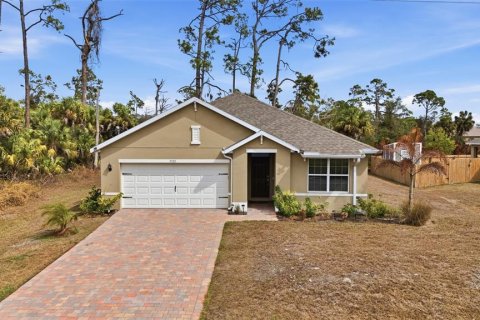 Villa ou maison à North Port, Floride 3 chambres, 155.61 m2 № 2195484
