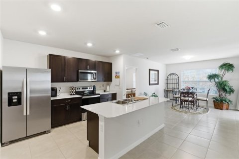 Casa en venta en North Port, Florida, 3 dormitorios, 155.61 m2 № 2195484 - foto 3