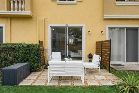 Touwnhouse à vendre à Miramar, Floride: 2 chambres, 104.05 m2 № 2046605 - photo 29