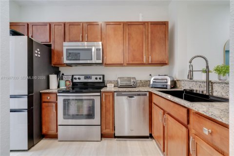 Touwnhouse à vendre à Miramar, Floride: 2 chambres, 104.05 m2 № 2046605 - photo 11