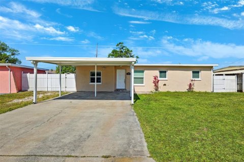Casa en alquiler en Tampa, Florida, 4 dormitorios, 122.45 m2 № 1819059 - foto 3
