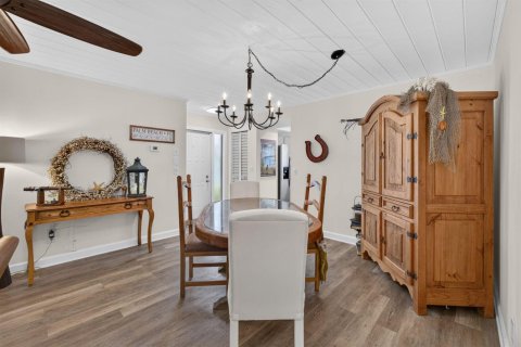 Copropriété à vendre à Jupiter, Floride: 3 chambres, 129.69 m2 № 2390185 - photo 9