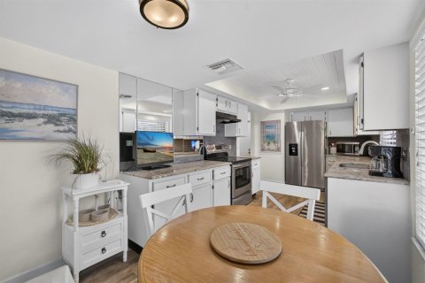 Copropriété à vendre à Jupiter, Floride: 3 chambres, 129.69 m2 № 2390185 - photo 21