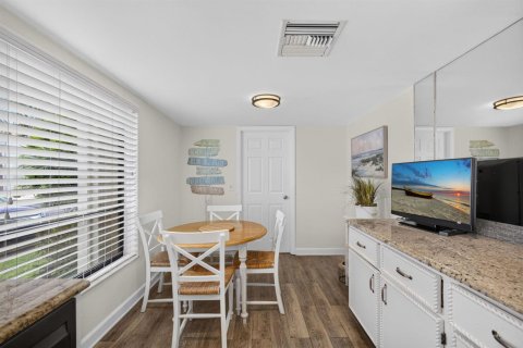 Copropriété à vendre à Jupiter, Floride: 3 chambres, 129.69 m2 № 2390185 - photo 19
