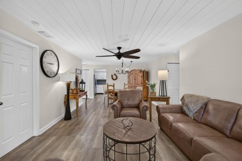 Copropriété à vendre à Jupiter, Floride: 3 chambres, 129.69 m2 № 2390185 - photo 13