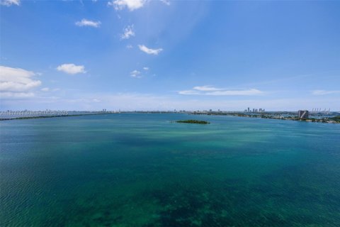 Купить кондоминиум в Майами, Флорида 4 спальни, 249.54м2, № 2037565 - фото 11