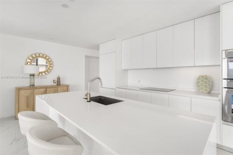 Купить кондоминиум в Майами, Флорида 4 спальни, 249.54м2, № 2037565 - фото 4