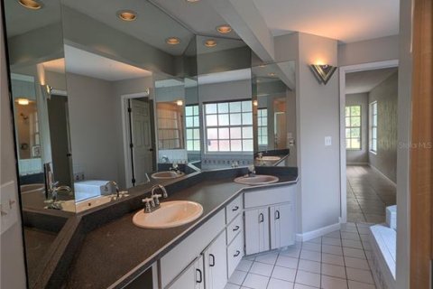 Villa ou maison à vendre à New Smyrna Beach, Floride: 3 chambres, 184.32 m2 № 2356565 - photo 25