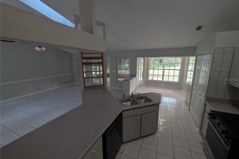 Villa ou maison à vendre à New Smyrna Beach, Floride: 3 chambres, 184.32 m2 № 2356565 - photo 14