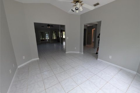 Villa ou maison à vendre à New Smyrna Beach, Floride: 3 chambres, 184.32 m2 № 2356565 - photo 7