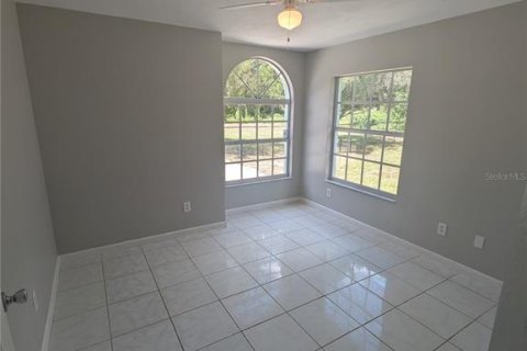 Villa ou maison à vendre à New Smyrna Beach, Floride: 3 chambres, 184.32 m2 № 2356565 - photo 16