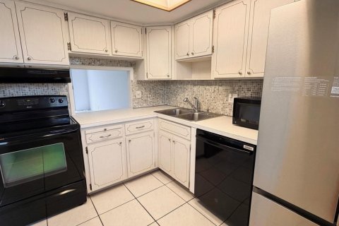 Studio in the Condo in Deerfield Beach, Florida  № 2362146 - photo 3