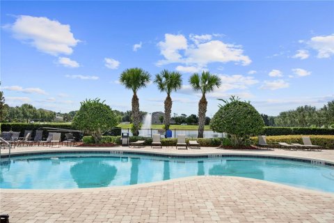 Townhouse in Windermere, Florida 3 bedrooms, 176.89 sq.m. № 1614463 - photo 25