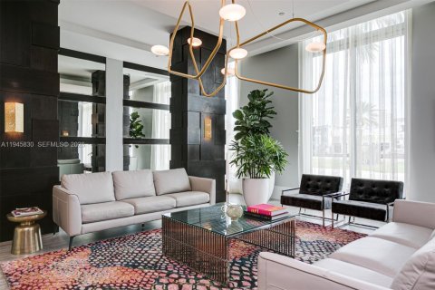 Condo in Hollywood, Florida, 3 bedrooms  № 2061822 - photo 15