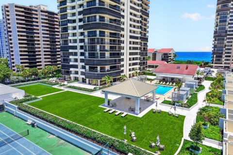 Condominio en alquiler en Riviera Beach, Florida, 2 dormitorios, 186.83 m2 № 2190998 - foto 6