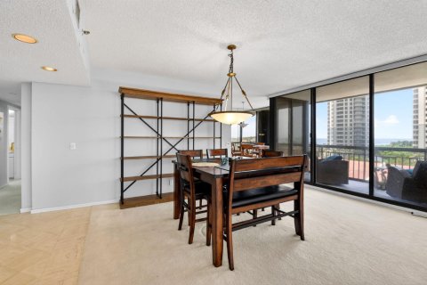 Condominio en alquiler en Riviera Beach, Florida, 2 dormitorios, 186.83 m2 № 2190998 - foto 13