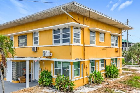 Apartamento en alquiler en Madeira Beach, Florida, 1 dormitorio, 69.68 m2 № 1915883 - foto 3