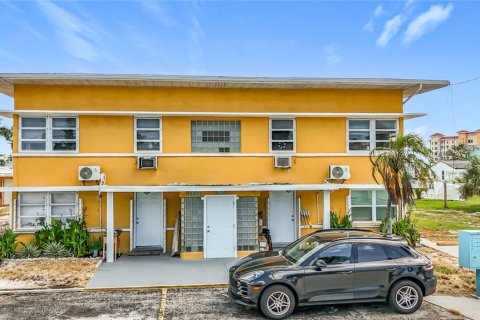 Apartamento en alquiler en Madeira Beach, Florida, 1 dormitorio, 69.68 m2 № 1915883 - foto 2