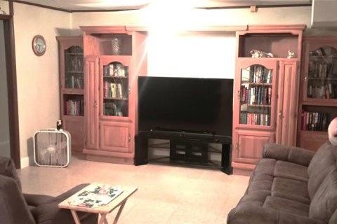 Casa en venta en Crescent City, Florida, 3 dormitorios, 141.68 m2 № 2287992 - foto 10