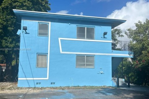 Studio à Miami, Floride № 1998302