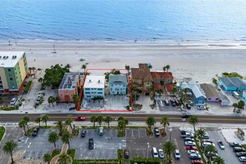 Commercial property in Indian Shores, Florida № 1847192 - photo 4