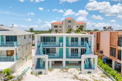 Hotel in Indian Shores, Florida 334.36 sq.m. № 1847192 - photo 11