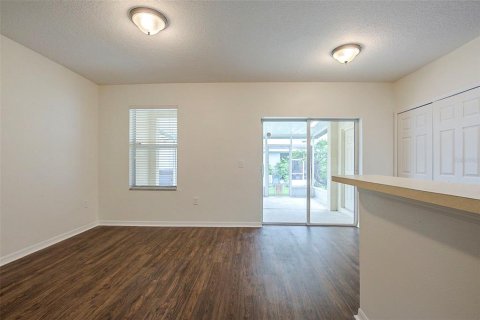 Adosado en venta en Brandon, Florida, 3 dormitorios, 140.1 m2 № 1910906 - foto 9