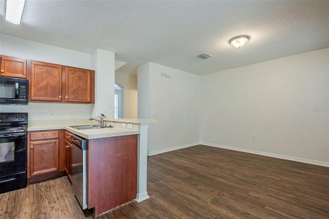 Adosado en venta en Brandon, Florida, 3 dormitorios, 140.1 m2 № 1910906 - foto 16