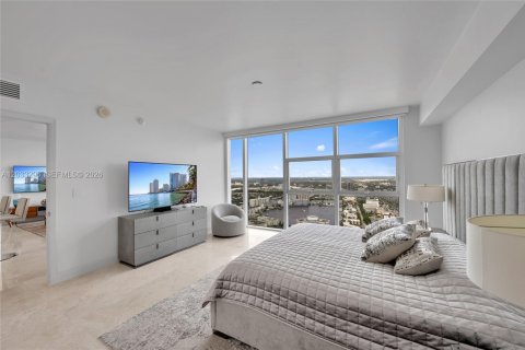 Copropriété à vendre à Hallandale Beach, Floride: 1 chambre, 80.92 m2 № 2145758 - photo 16